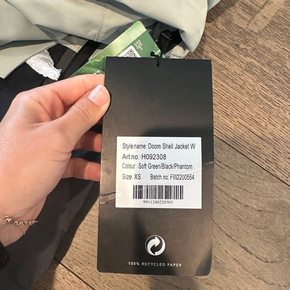 Montec Ski Jacket XS - Picture 4 of 9